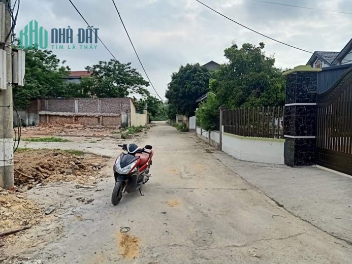 Bán đất thổ cư TDP Quang Hà , Gia khánh , Bình xuyên . - Giá 5xx tr.Liên hệ: 0986.454.393