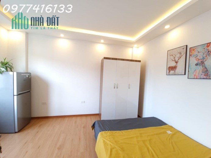 Bán toà CCMN đường Láng, Đống Đa. 8 tầng thang máy, 17p khép kín full nội thất, doanh thu 100tr/th