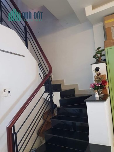 Nhà 2 tầng gần ngã tư Nguyễn Sỹ Sách - Trần Thái Tông 3.61 tỷ