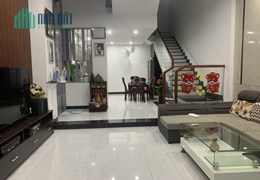 Bán gấp nhà Tiên Sơn Hải Châu 90m ô tô, nhà đẹp full nội thất cao cấp chỉ 6x tỷ