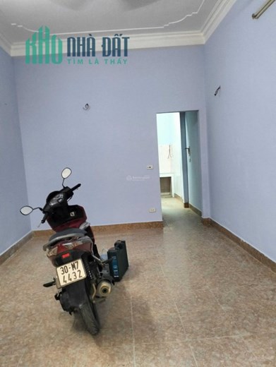 Cho thuê nhà nguyên căn, địa chỉ số 22 ngõ 35/50/18 Ngô Thì Sỹ, Phường Vạn Phúc, Hà Đông. 43,3m2 *3