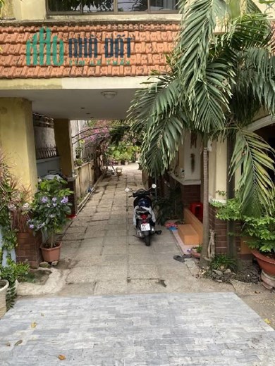 VILLA KIỀU ĐÀM -BIỆT THỰ HIỆN ĐẠI SANG TRỌNG - NHÀ CÓ THANG MÁY-136M2