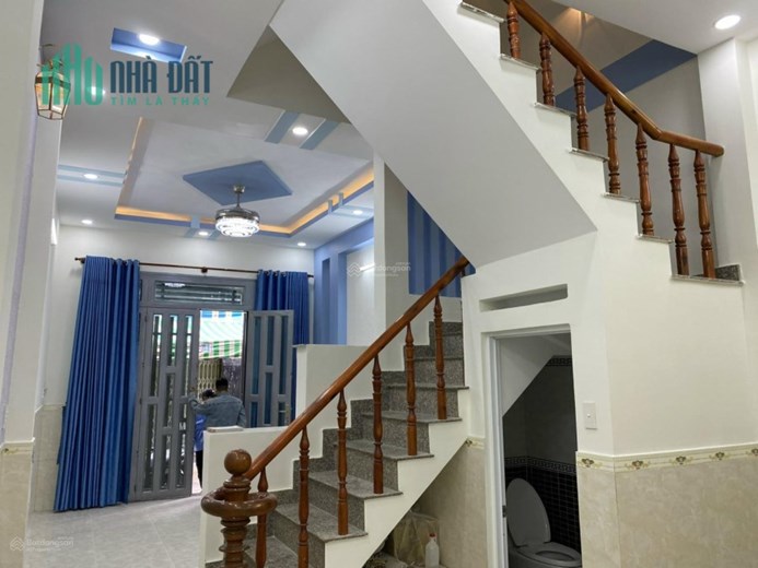 Bán nhà riêng Tỉnh lộ 10 quận Bình Tân, 1 trệt 2 lầu, 39m2, giá 4,5 tỷ còn thương lượng