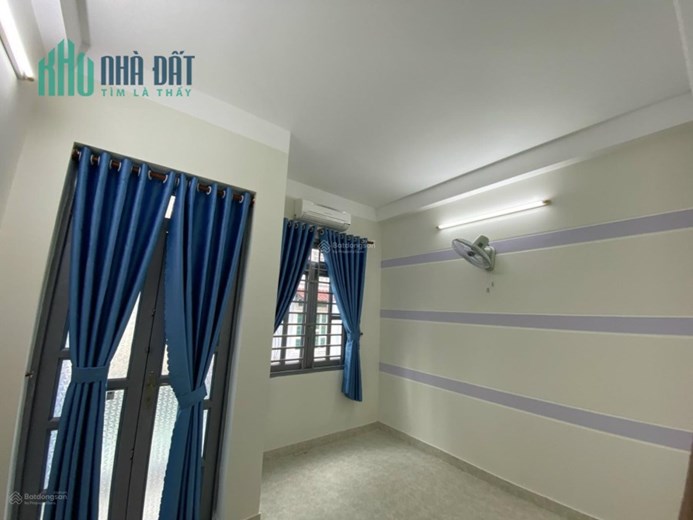 Bán nhà riêng Tỉnh lộ 10 quận Bình Tân, 1 trệt 2 lầu, 39m2, giá 4,5 tỷ còn thương lượng