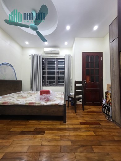 Bán nhà Xã Đàn ô tô cách 7m ngõ thông, DT 41mx6t, mt 4.3m, giá 5.68 tỷ, nhà đẹp.