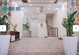 cho thuê nhà nguyên căn Ngọc Thụy, Long Biên 45m2 * 5 tầng * ô tô đỗ cửa