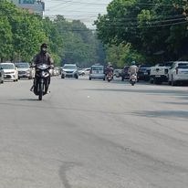 Bán nhà mặt tiền đường Nguyễn Trãi kinh doanh buôn bán cực tốt