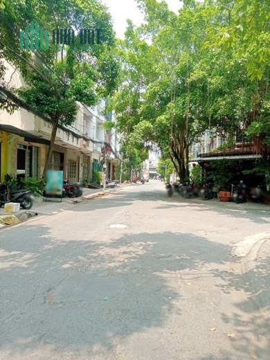 Cho thuê Mặt bằng đường nội bộ  Cao Lỗ P4Q8 - Giá : 13 Triệu / Tháng