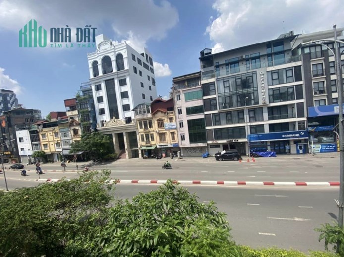 Bán nhà mặt phố Nghi Tàm,Tây Hồ 40m2 x5Tầng,kinh doanh sầm uất, giá 10.3 tỷ 0969693855.