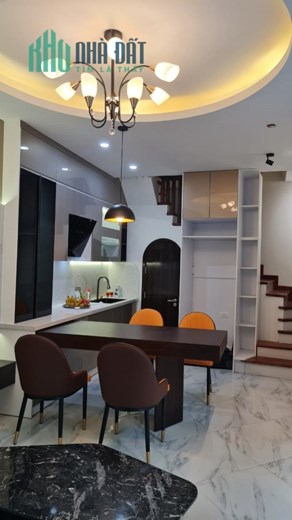 BÁN NHÀ ĐẸP PHỐ NGỌC THỤY 30M2 5 TẦNG MT 4.2M NGÕ Ô TÔ 4 TỶ