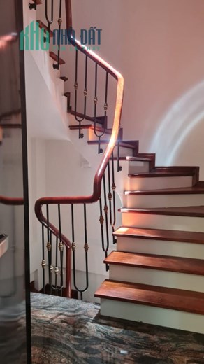 BÁN NHÀ ĐẸP PHỐ NGỌC THỤY 30M2 5 TẦNG MT 4.2M NGÕ Ô TÔ 4 TỶ