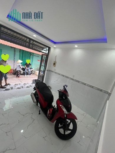 Bán nhà 2 tầng đẹp, 2PN, Hẻm 4m đường Số 13A, Bình Tân, 25m2 ngang hơn 3m, chỉ 2.2 tỷ TL