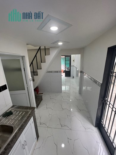 Bán nhà 2 tầng đẹp, 2PN, Hẻm 4m đường Số 13A, Bình Tân, 25m2 ngang hơn 3m, chỉ 2.2 tỷ TL