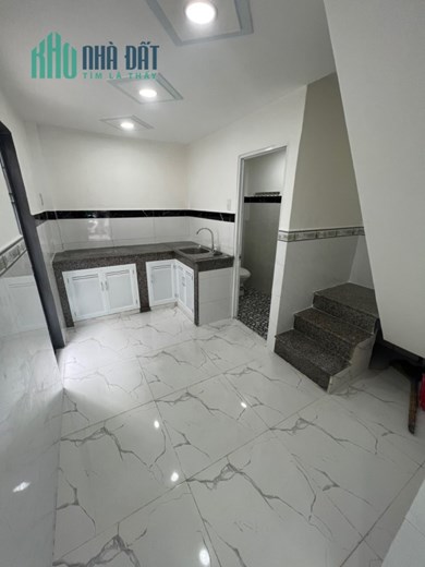 Bán nhà 2 tầng đẹp, 2PN, Hẻm 4m đường Số 13A, Bình Tân, 25m2 ngang hơn 3m, chỉ 2.2 tỷ TL