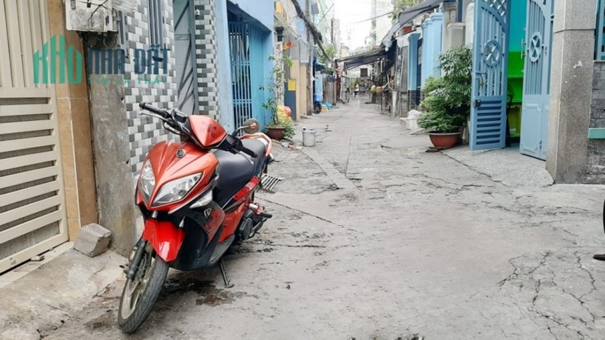 Nhà 2 tầng hẻm ôtô đường Dương Bá Trạc P1Q8. Giá 4 tỷ TL