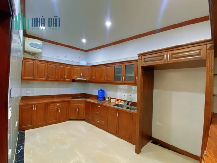 Của hiếm ! biệt thự  cầu giấy lô góc oto tránh 129,5m 4t nhỉnh 28ty.