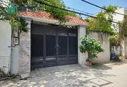 Bán nhà  HXH Hậu Lân-Bà Điểm, Hóc Môn 115m2- 2 Tầng 4.4 tỷ LH 0902160655