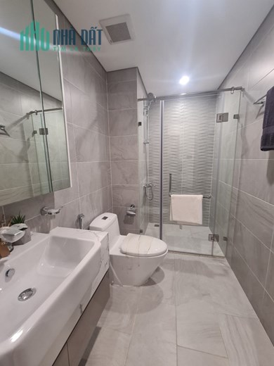 CC cao cấp Tonkin Smart City, 3 ngủ, 2 ban công, 81m2, nhận nhà ngay, nhỉnh 4 tỷ