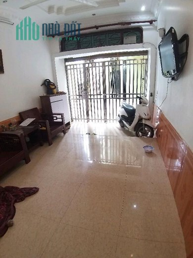 Bán nhà Hào Nam, 42m2, 4 PN, Chắc chắn, 4,39 tỷ