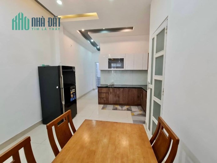 Nhà hẻm xe hơi  Huỳnh Thiện Lộc-Tân Phú  75m2-nhà 2 tầng- Giá chỉ 5.8 tỷ.