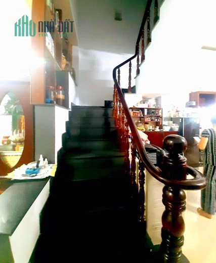 Tân Hương, Q. Tân Phú, 60m2 x 3 Tầng, Nhà Đẹp, Hẻm Ô Tô Thông, Kinh Doanh Tốt. Chỉ 4 Tỷ 500 Triệu