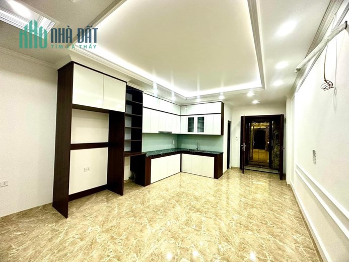 Bán Nhà Văn Tiến Dũng ,Kinh Doanh , Oto, MT 5,2m x 5 tầng , giá 3.9 TỶ