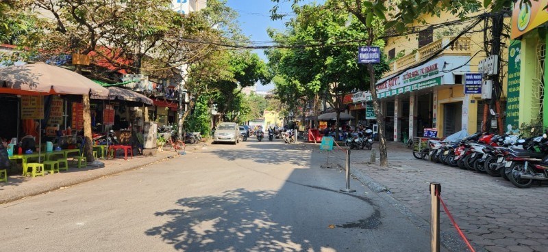 Bán nhà Nguyễn Khánh Toàn, Cầu Giấy. 50m2; MT6.4; giá 6.1 tỷ.Phương