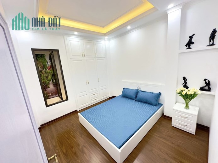 Bán nhà phố Khương Trung, Thanh Xuân 36m, 3 tầng. Giá: 4.3 tỷ