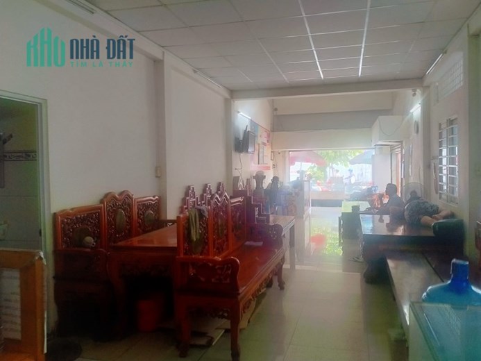 Nhà MặtTiền PhanVănTrị P10 GòVấp 4.5x16 Nở6m 3Tầng Giá10tỷ7, TN30triệu