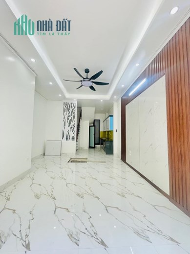 Bán NHÀ ĐẸP Tây Sơn 4 TẦNG - NGÕ THÔNG Ô TÔ QUA (5,6 TỶ)