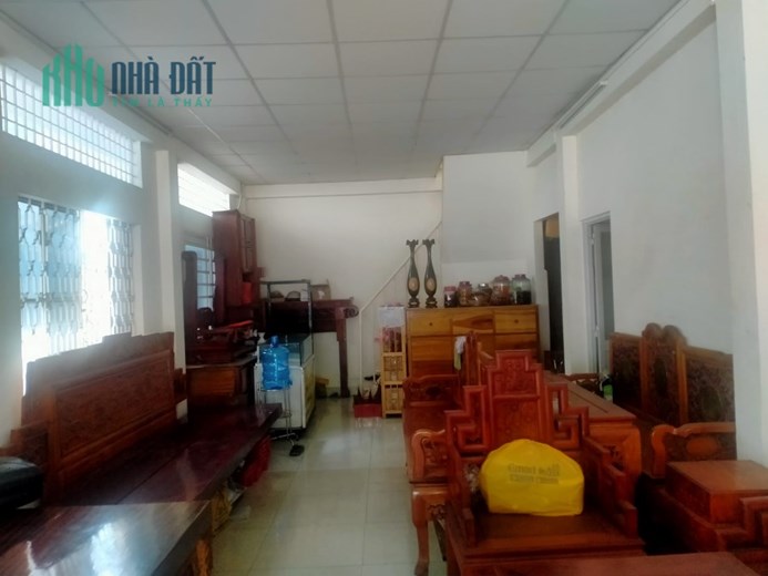 Nhà MặtTiền PhanVănTrị P10 GòVấp 4.5x16 Nở6m 3Tầng Giá10tỷ7, TN30triệu