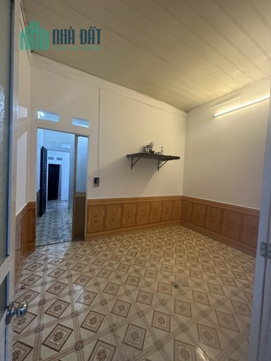 Cho thuê nhà nguyên căn khu phân lô 918 Phúc đồng- Long Biên 45m2 * 2 ngủ * ô tô đỗ cửa