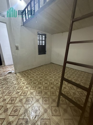 Cho thuê nhà nguyên căn khu phân lô 918 Phúc đồng- Long Biên 45m2 * 2 ngủ * ô tô đỗ cửa