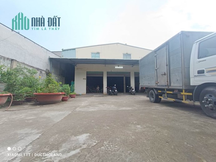 Bán GẤP nhà xưởng 1100m2 mặt tiền Nhị Bình Hóc Môn giáp Quận 12. Nhỉnh 21Tỷ. Lh: 0968211568 Đức Thọ