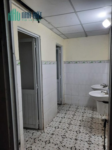 Bán GẤP nhà xưởng 1100m2 mặt tiền Nhị Bình Hóc Môn giáp Quận 12. Nhỉnh 21Tỷ. Lh: 0968211568 Đức Thọ