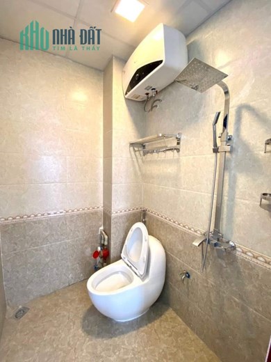 Bán nhà 168m2 phố Âu Cơ, Tây Hồ 2 Ô tô tránh Thang máy 24 phòng Máy in tiền 16.5 Tỷ