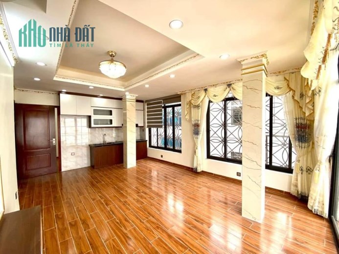 Bán nhà 168m2 phố Âu Cơ, Tây Hồ 2 Ô tô tránh Thang máy XỊN 24 căn hộ Máy in tiền 16.5 Tỷ