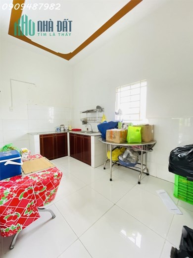 Nhà 1 Lầu SHR HẠ GIÁ 150 Triệu , bán GaapsTrong tuần Quốc Lộ 50 Bình chánh giá 1 tỷ 020 tr