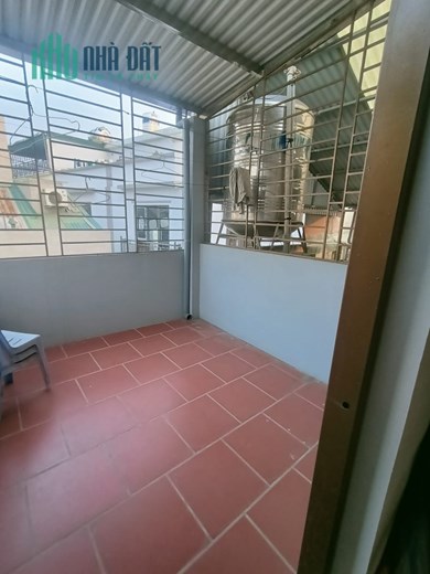 Bán căn nhà 57m2 phố Nghi Tàm, Tây Hồ Chủ tự xây 5 phòng 10m Ô tô tránh 4.8 Tỷ