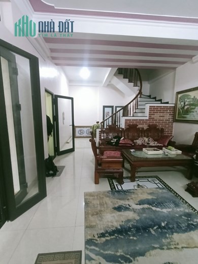 Bán ngôi nhà 59m2 phố Nghi Tàm, Tây Hồ Chủ tự xây 5 phòng ngủ Ngõ Ô tô tránh 10m 4.7 Tỷ