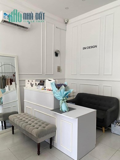 CẦN SANG NHƯỢNG SHOP QUẦN ÁO VỊ TRÍ MẶT TIỀN