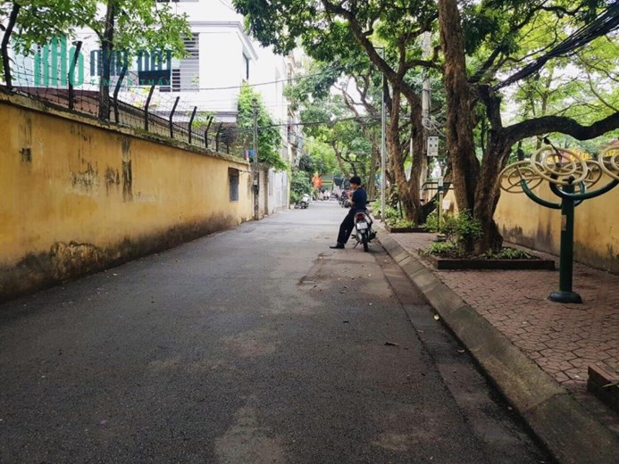 BÁN NHÀ PHỐ NGUYỄN PHONG SẮC-CẦU GIẤY-PHÂN LÔ-MẶT TIỀN KHỦNG-46M2-CHỈ 6,8 TỶ