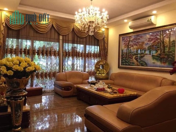 CHÍNH CHỦ  bán rẻ nhà 6 tầng mặt phố TRUNG KÍNH 195m2,3 mặt đường,36,5 tỷ