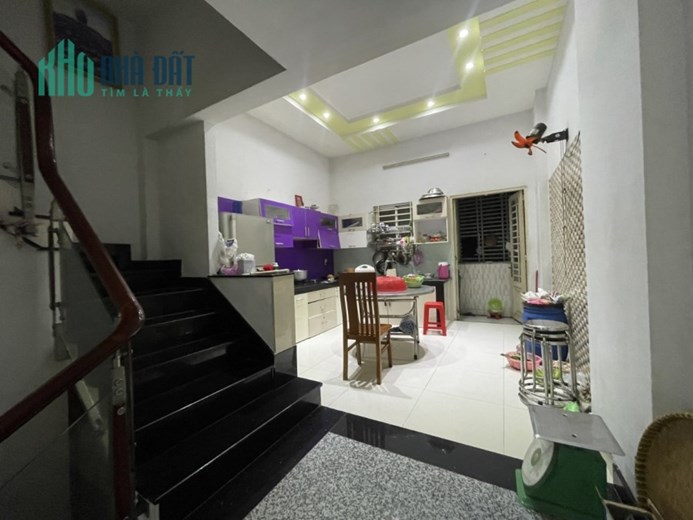 Nhà đường số 3 BHH hàng xóm Tân Phú 60m2,HXT,4 tầng Chỉ 4 tỷ xx