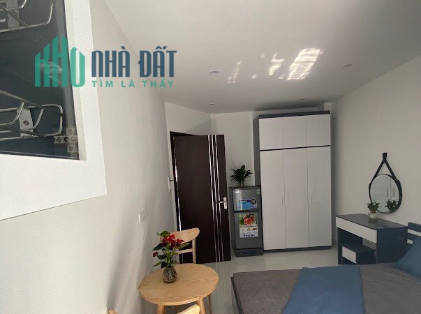 Bán CCMN Đường Láng KD thang máy 55m 7Tg MT 3,9m chỉ 12 tỷ
