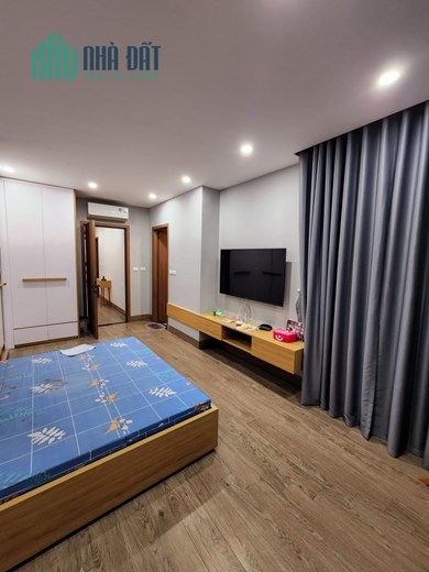 Hoa Hậu Vũ Trọng Phụng, Quận Thanh Xuân. ngõ thông, vài bước ra phố. 61m x5T.MT5m