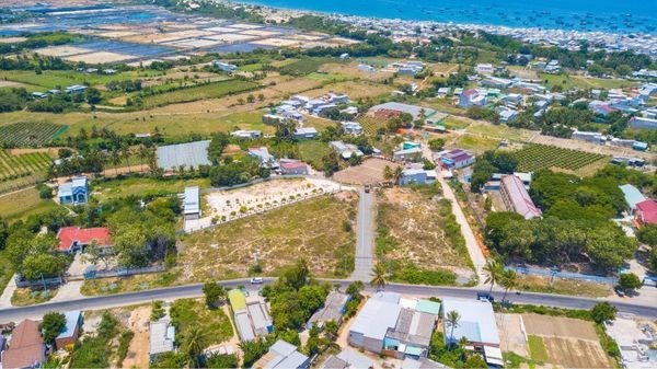 Bán đất nền ven biển ngay nút giao cao tốc Vĩnh Hảo