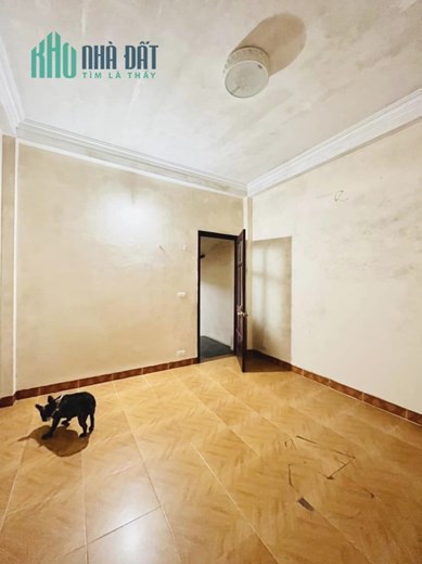 NGÕ THÔNG - Ô TÔ ĐỖ CÁCH 10M- GẦN HỒ DIỆN TÍCH RỘNG Ở SƯỚNG- KHU VIP NHIỀU KHÁCH SĂN ĐÓN
