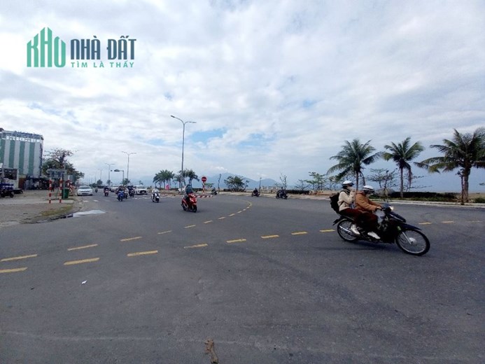 Nhà 2 mặt tiền ngang 12m  Đặng Đình Vân sát biển Nguyễn Tất Thành 7 tỷ  giảm còn 4 tỷ 9 Lh