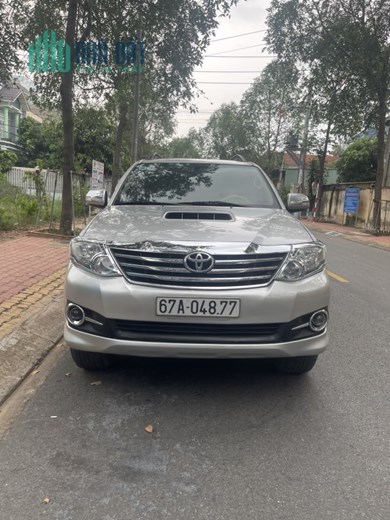 Bán Xe Toyota Fortuner 2.5G 2016 Nguyễn thị minh khai. Phú hoà bình dương